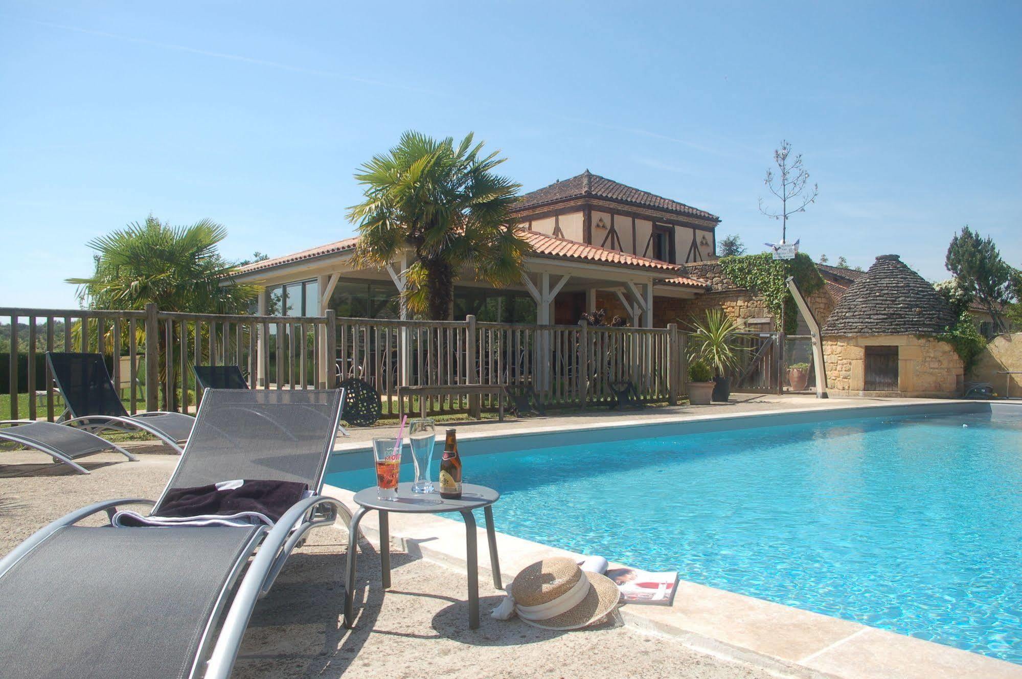 סרלה-לה קנדה Hotel Le Mas De Castel - Piscine Chauffee מראה חיצוני תמונה